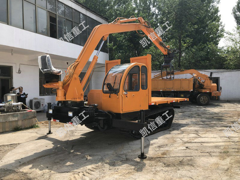 履帶隨車(chē)抓