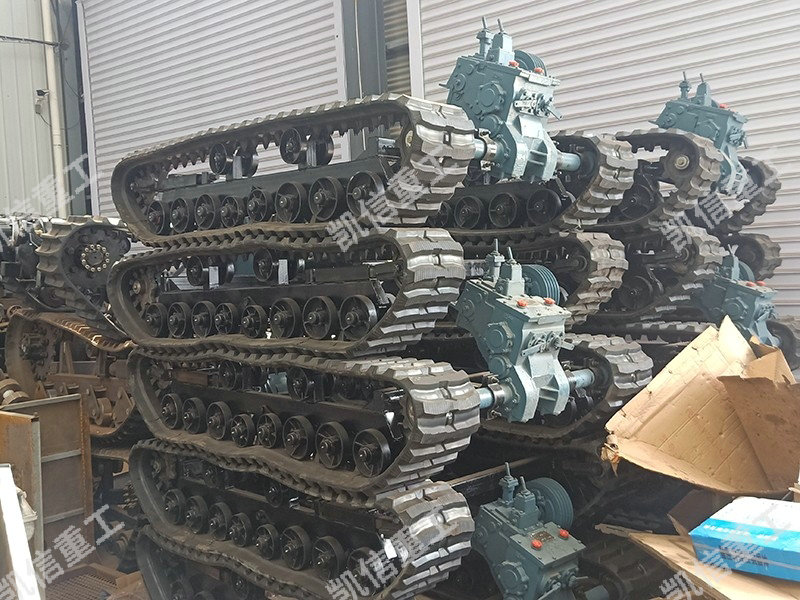 變速箱履帶底盤(pán)